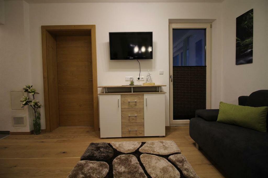 Apart Melanie Zell am Ziller Exterior photo
