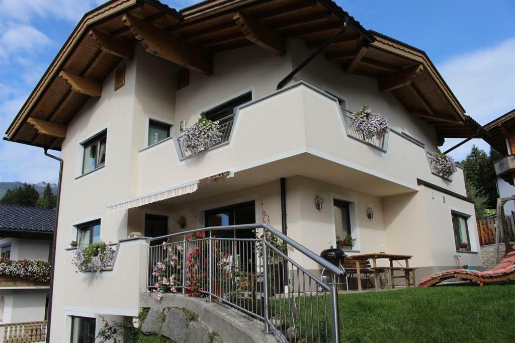 Apart Melanie Zell am Ziller Exterior photo